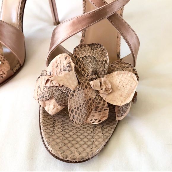 Valentino Garavani Snakeskin Flower Satin Heels - Picture 5 of 13